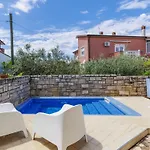 Apartment Villa Ester-2 By Interhome